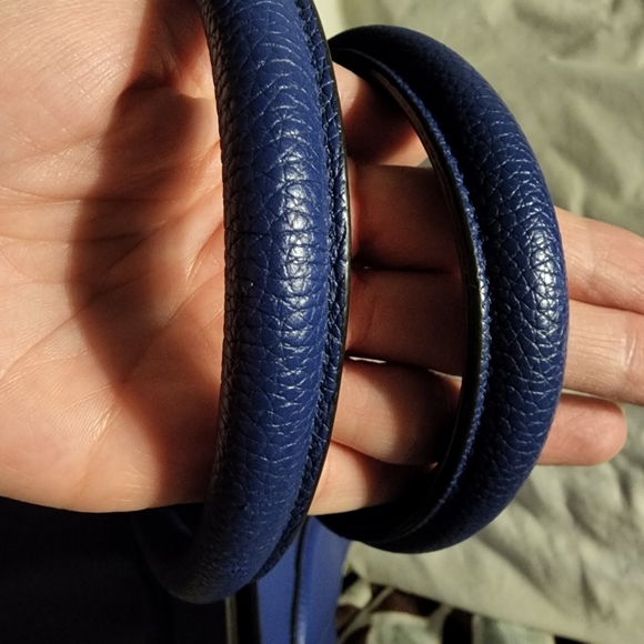 100% Authentic Céline Bag regular size! Luggage - Picture 12 of 14